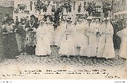 Bon-Secours. Fêtes du couronnement de ND juillet 1905 Pélerinage français La Procession Groupe d'élèves du Pensionnat des Dames Bernardines