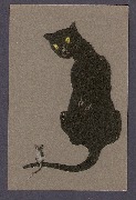zwarte kat met muis op de staart