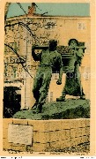 Macon. Le Monument Porteurs de vendanges