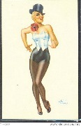 Femme en tenue "sexy" et chapeau buse