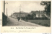 ROUX. Route de Gosselies, Magasins Dandois.