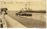Ostende. Bateau de plaisance allant en mer