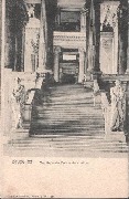 Le vestibule du Palais de Justice Le vestibule du Palais de Justice