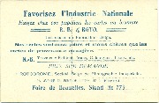 (Maman et sa fille avec noeuds dans les cheveux)