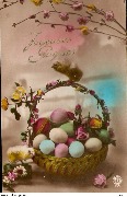 Joyeuses Pâques (Panier d'oeufs et poussins, branches factices)